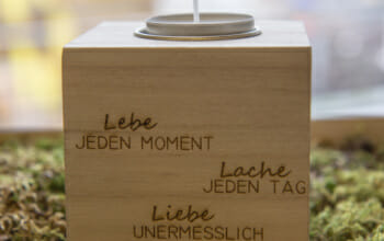 Teelichthalter Lebe Liebe Lache