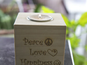 Teelichthalter Peace Love Happiness
